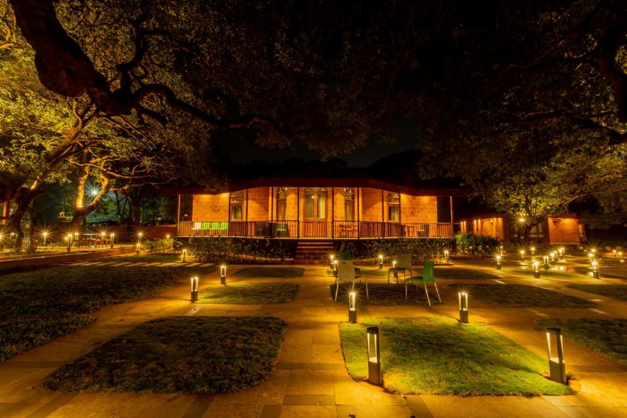 R R Heritage Resort Pure Vegetarian Махабалешвар Экстерьер фото