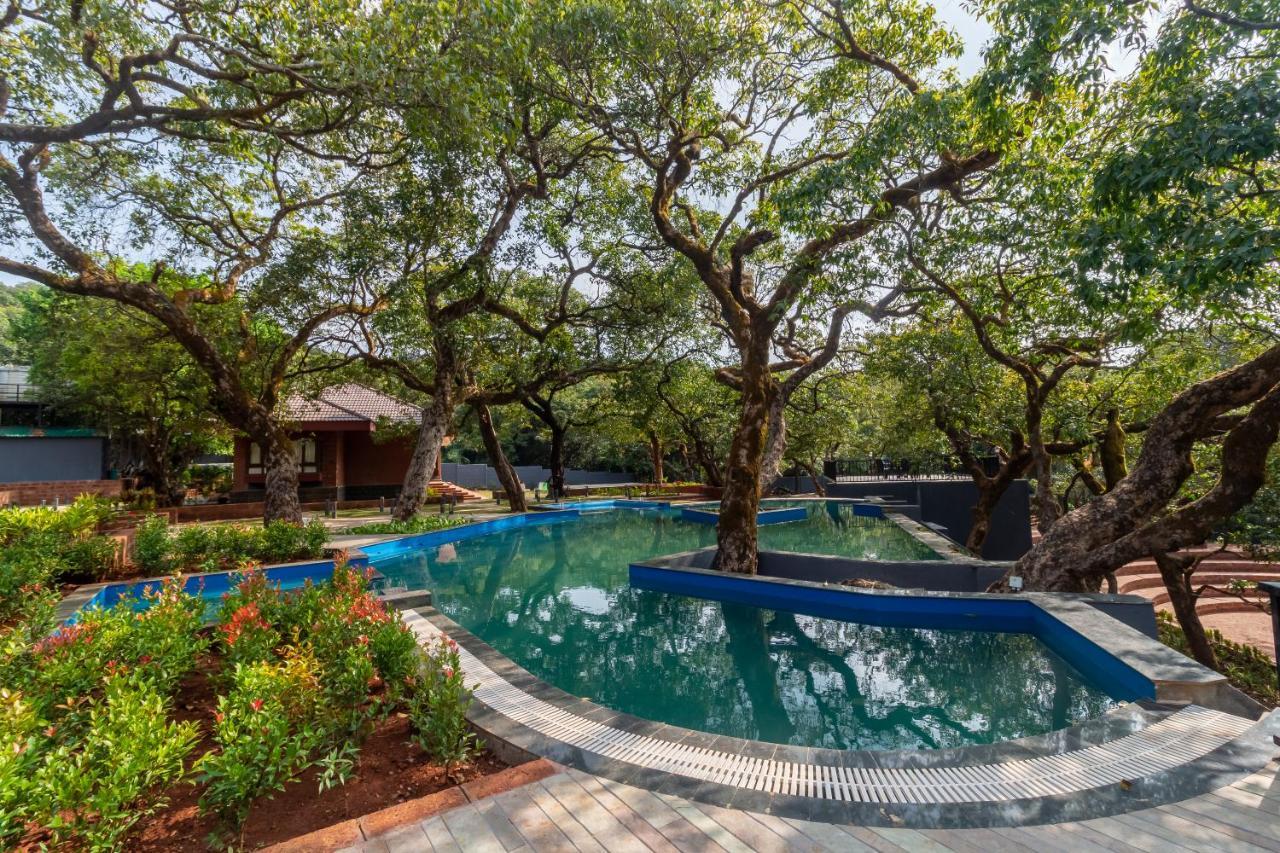 R R Heritage Resort Pure Vegetarian Махабалешвар Экстерьер фото