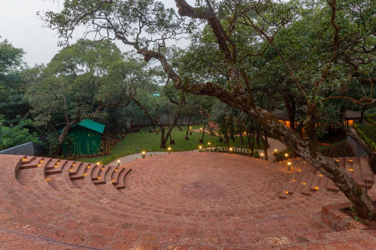 R R Heritage Resort Pure Vegetarian Махабалешвар Экстерьер фото